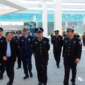 副市长、市公安局局长曾湘澜同志带队到龙湖区开展检查督导工作