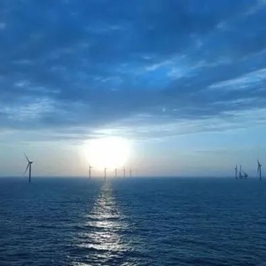 迎风列阵,海风变“绿电”——汕头首个海上风电项目实现并网发电