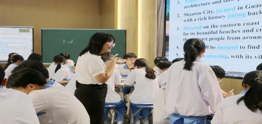 聚焦双新课堂,提升复习实效——区高三英语一轮备考专题研讨活动在澄海中学举行