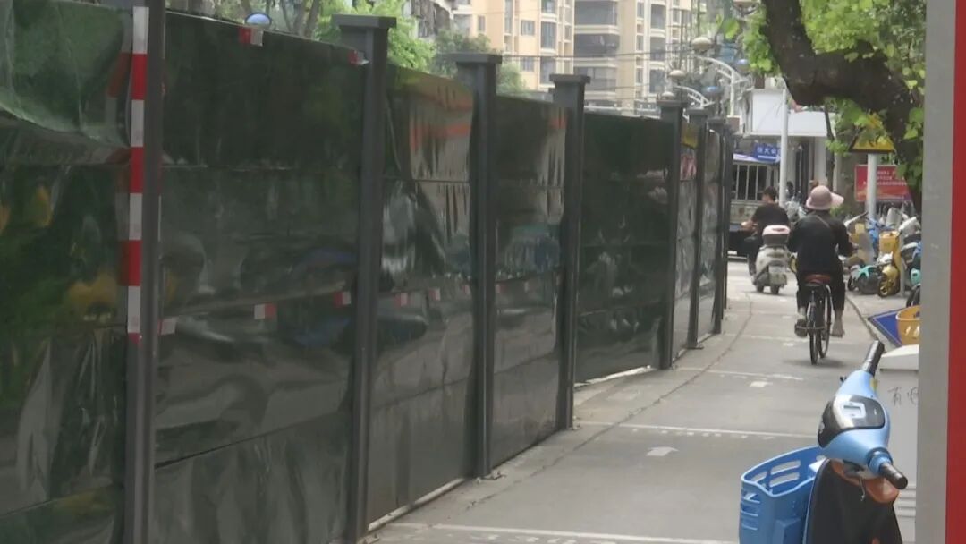 道路围蔽施工慢  何时“解封”可通行?
