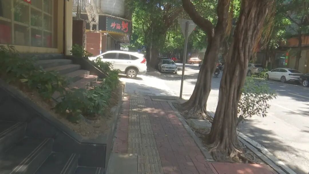 新闻追踪 | 电动车被“顺手牵羊”   经曝光后完好归还