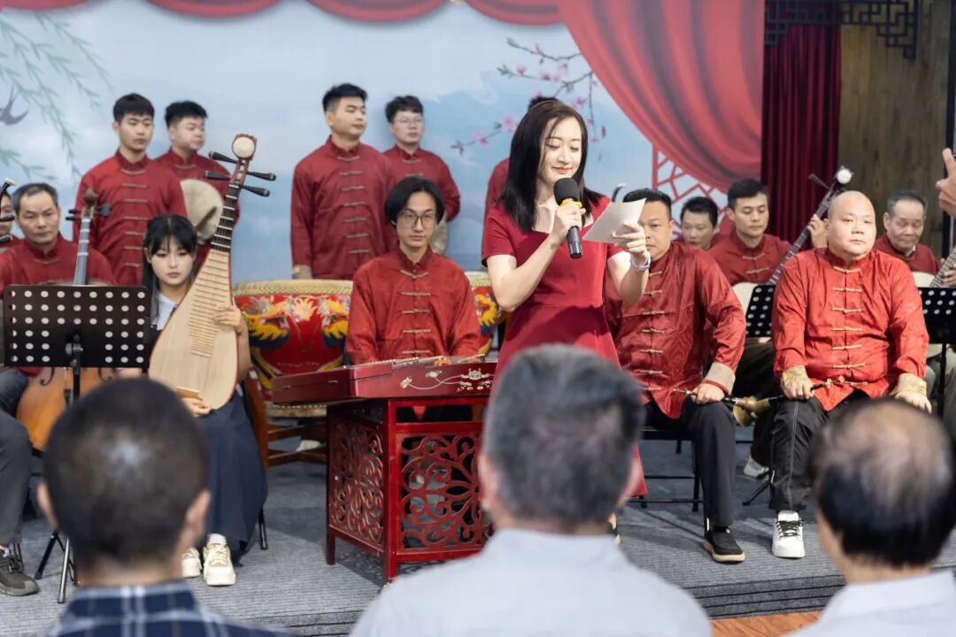 文艺赋能“百千万工程”!龙湖区开展基层潮乐文艺汇演活动