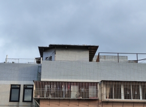 居民住宅区私设工厂，对外乱排污染物