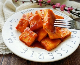 糖醋脆皮豆腐：外酥里嫩的酸甜诱惑