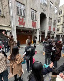 春节期间！汕头旅社被椅子梯子“霸占”…
