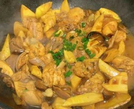 油茶润鲜，笋香沁鸡