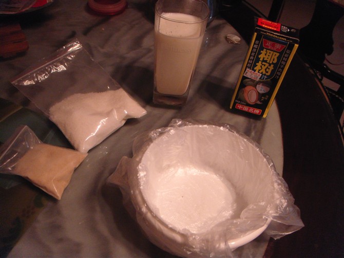 材料.椰蓉.牛奶.白糖.吉利丁粉.椰汁
