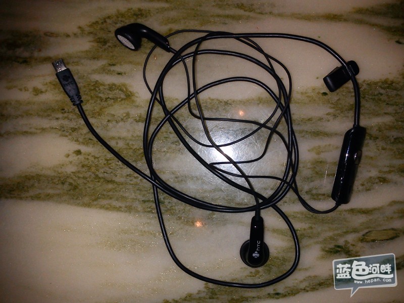 HTC手机小USB口原装耳机线.jpg