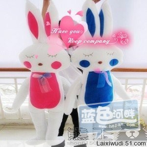 两只1。3米兔兔。。。一对两只130元.jpg