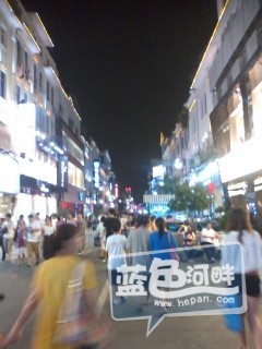 厦门市区夜行中山路步行街6