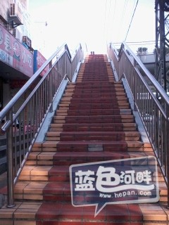 厦门市区人行天桥楼梯