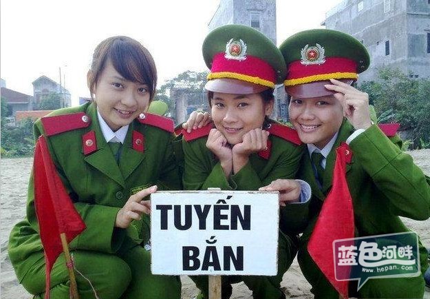 越南女兵3.jpg