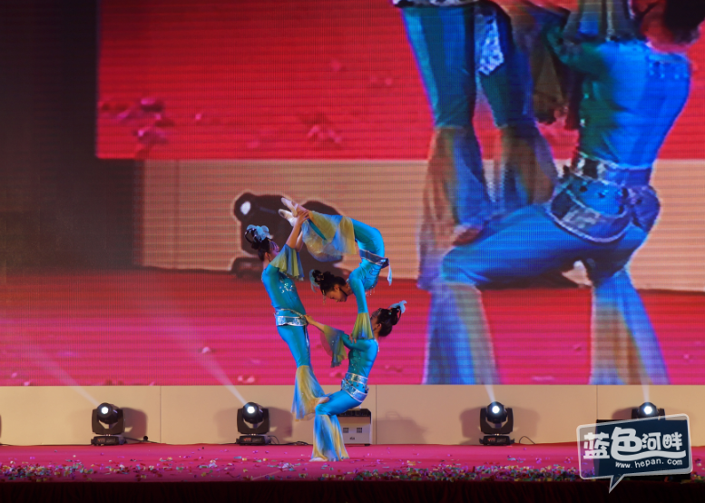 杂技11111.png