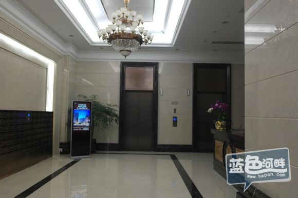 ede51bd5ad6eddc4a96f7a7d3bdbb6fd536633ba.jpg