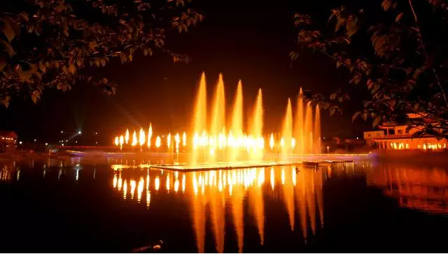 焰火喷泉.png