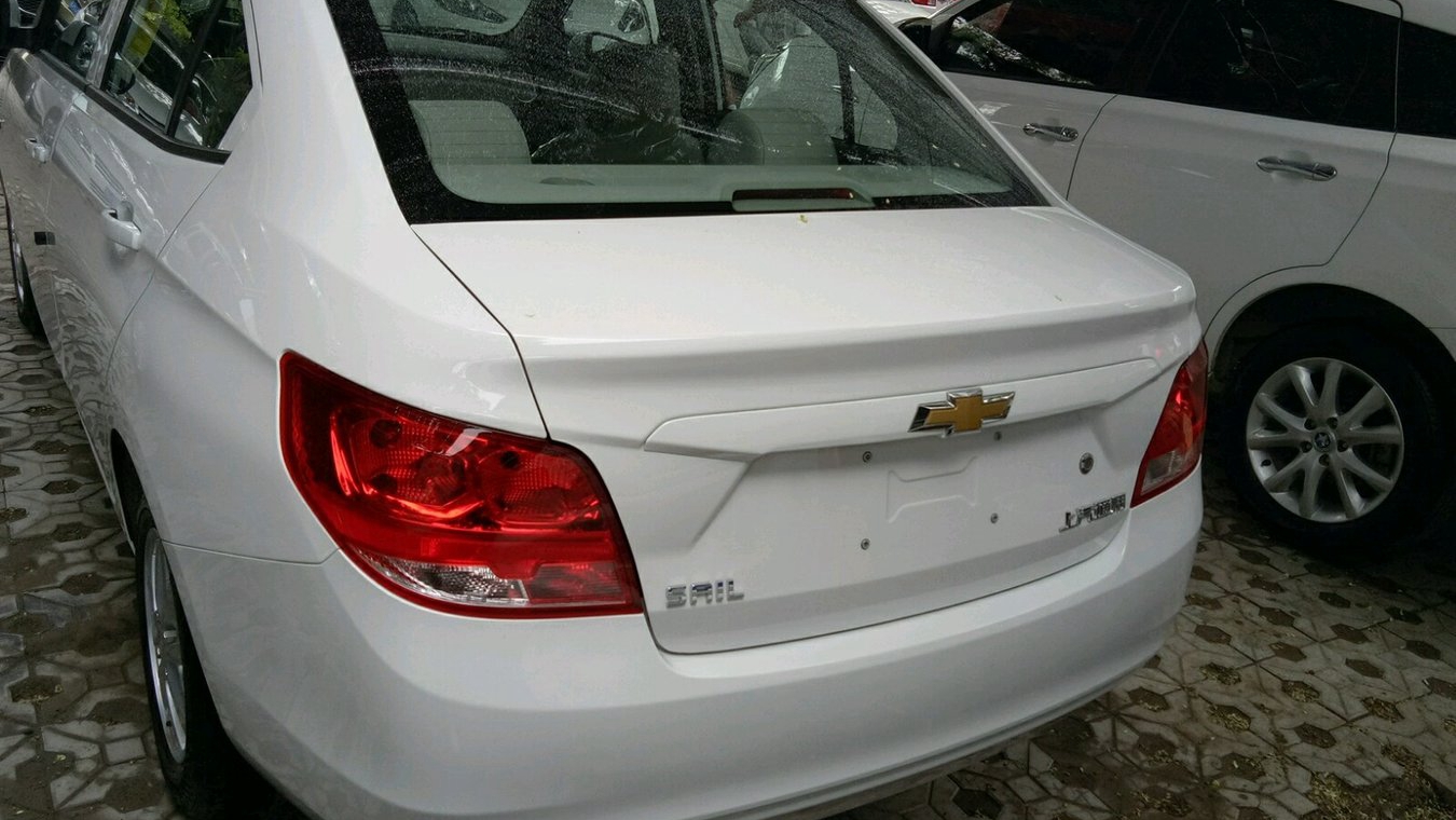 1015cb380.jpg