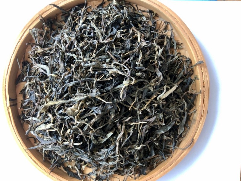 普洱茶原料.jpg