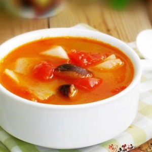 香菇番茄萝卜汤